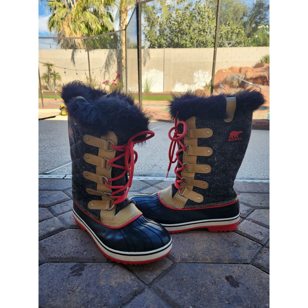 Sorel Joan of Arctic snow boots. Women size 10.